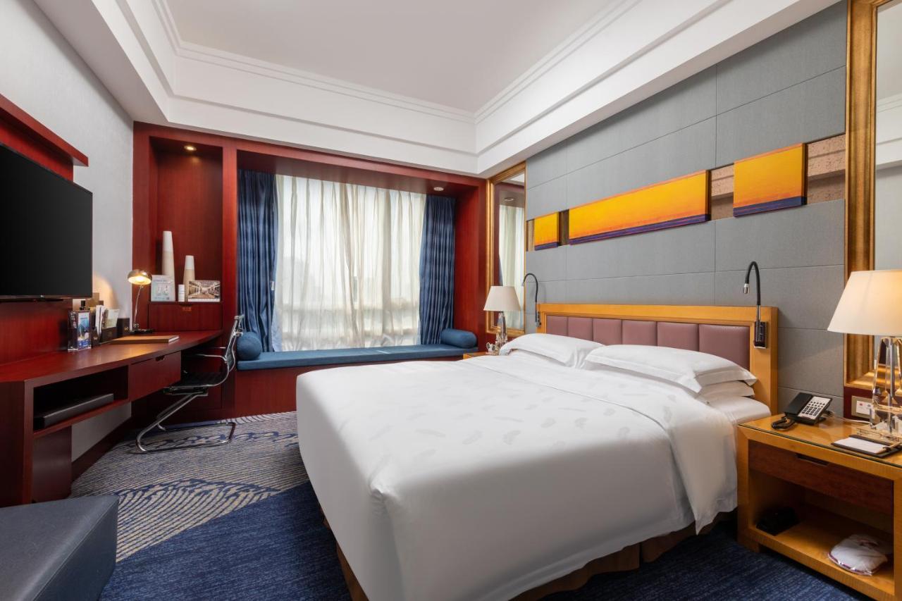 Zhuhai Charming Holiday Hotel-Free Welcome Fruit Plate Dış mekan fotoğraf